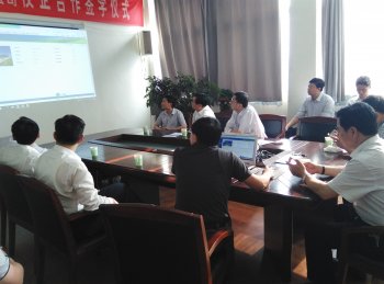 山东省经信委领导在我市领导陪同下到公司检查